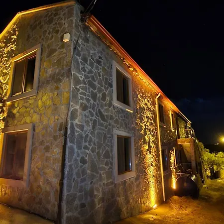 Assos Kozlu Stone And Wood